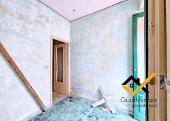 Foto 3 - Appartamento Via Santi Elena e Costantino, Aci Catena - foto 3