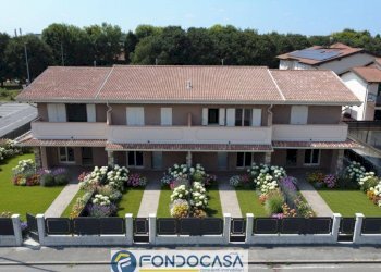 Foto 1 - Villa a Schiera Ospitaletto - foto 1