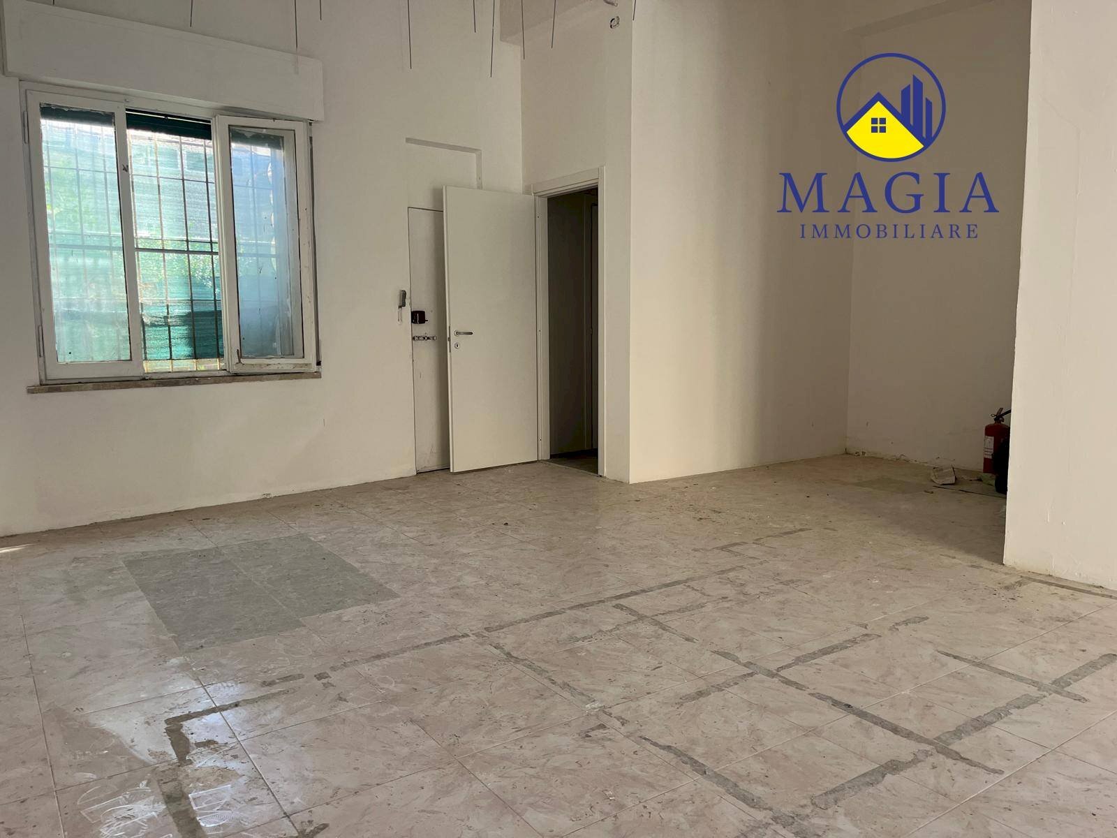 Foto 2 - Commercial Premises 13, San Benedetto del Tronto - photo 2