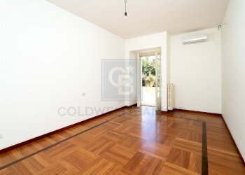 INTERNI - Villa Via Salvo D'Acquisto
 
11, Gioia del Colle - foto 10