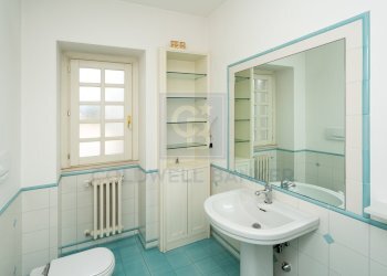 BAGNO - Villa Via Salvo D'Acquisto
11, Gioia del Colle - foto 25