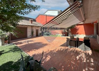 Area esterna uso esclusivo - Casa semi indipendente Arzago d'Adda - foto 7