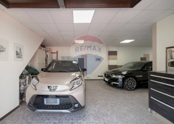 Autorimessa - Casa semi indipendente Arzago d'Adda - foto 54