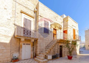 Edificio all\'aperto - Independent house Piazza San Anna
 
8, Giovinazzo - photo 1