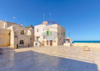 Edificio all\'aperto - Independent house Piazza San Anna
 
8, Giovinazzo - photo 32