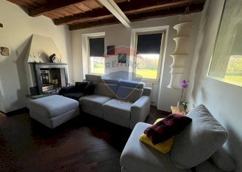 Soggiorno - Casa semi indipendente Via Giuseppe Verdi
 
7, Cuvio - foto 6