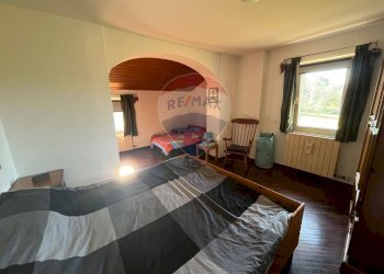 Camera / camera da letto - Casa semi indipendente Via Giuseppe Verdi
 
7, Cuvio - foto 9
