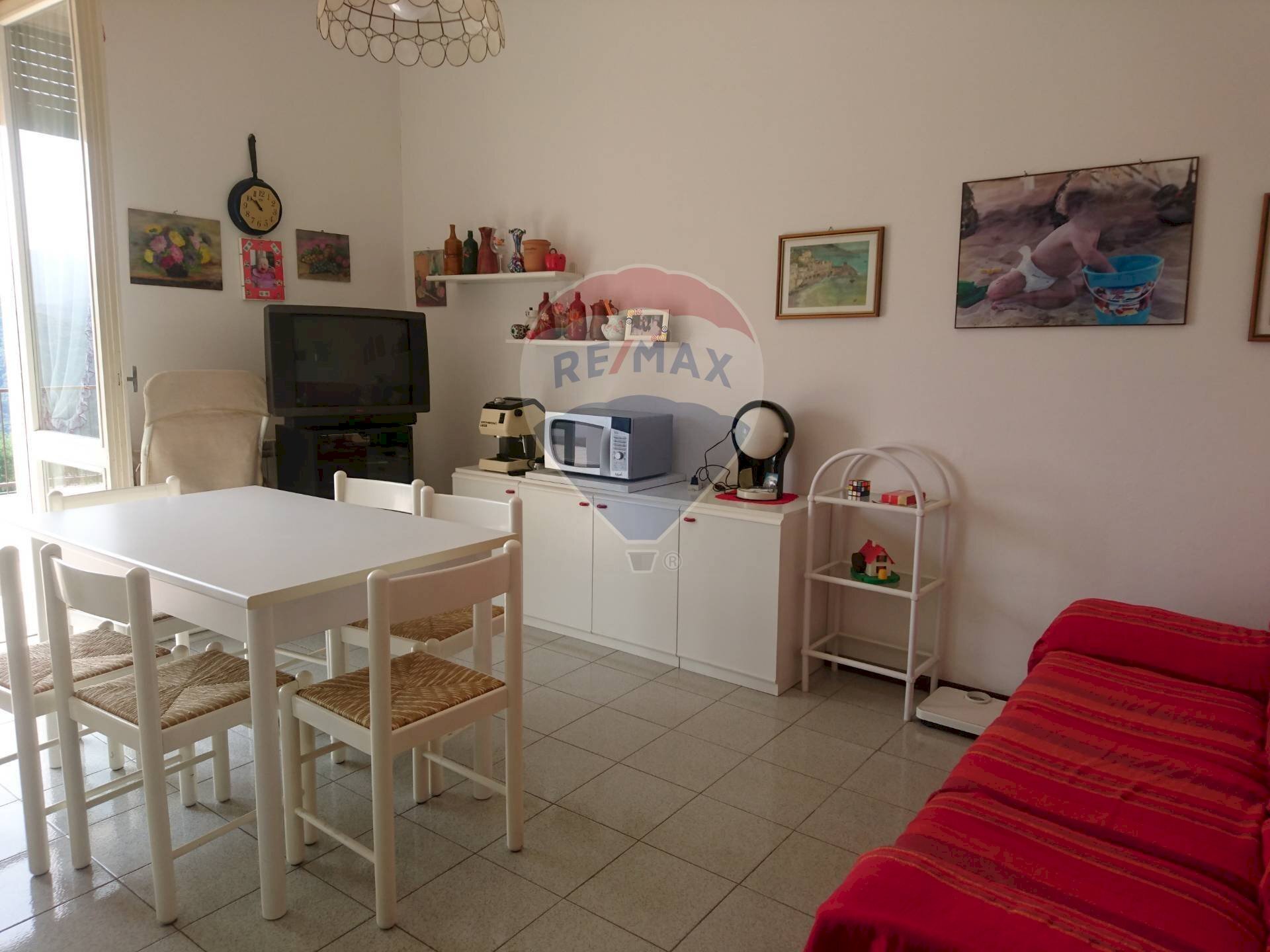 Sala da pranzo - Trilocale Via Ernesto Tentori
 
1, Duno - foto 1