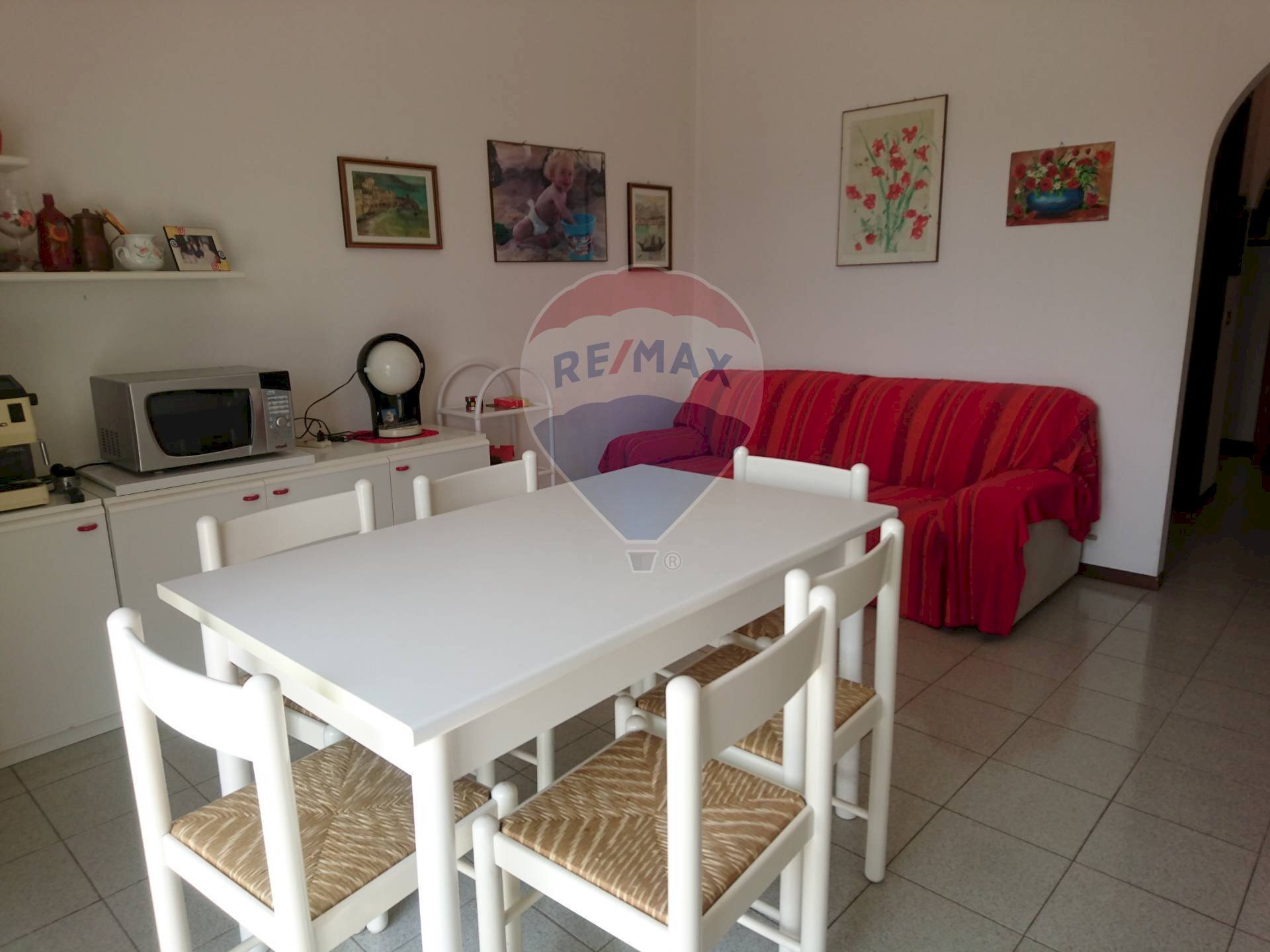 Sala da pranzo - Trilocale Via Ernesto Tentori
 
1, Duno - foto 2