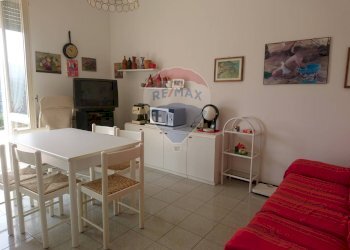 Sala da pranzo - Trilocale Via Ernesto Tentori
 
1, Duno - foto 1