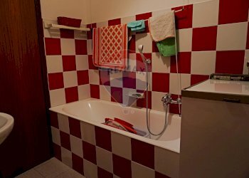 Bagno - Trilocale Via Ernesto Tentori
 
1, Duno - foto 8