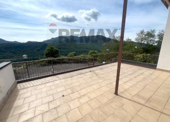 Terrazza - Three-room apartment Via Ernesto Tentori
 
1, Duno - photo 10