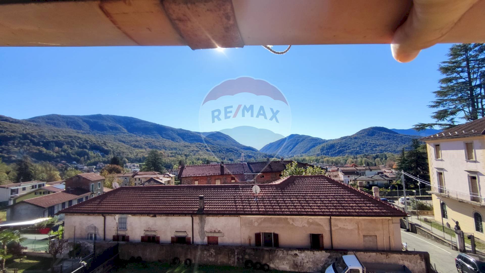 Vista delle montagne - Trilocale Via Filippini
22, Cugliate-Fabiasco - foto 2