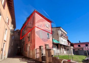 Edificio all\'aperto - Trilocale Via Filippini
 
22, Cugliate-Fabiasco - foto 1