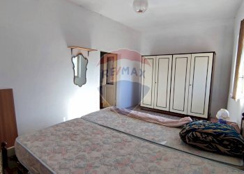 Camera / camera da letto - Trilocale Via Filippini
 
22, Cugliate-Fabiasco - foto 8