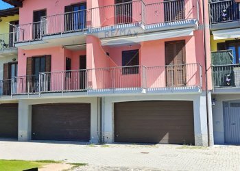 Casa all\'aperto - Villa a Schiera Via Cascine
 
10, Montegrino Valtravaglia - foto 1