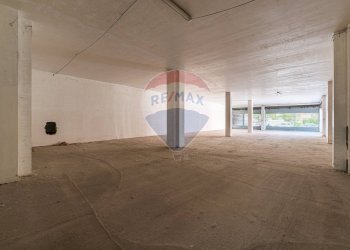 Parcheggio - Locale Commerciale Via Salaria
 
219 B, Monterotondo - foto 8