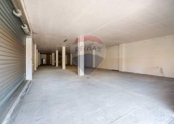 Parcheggio - Locale Commerciale Via Salaria
 
219, Monterotondo - foto 4