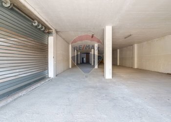 Parcheggio - Locale Commerciale Via Salaria
 
219, Monterotondo - foto 5