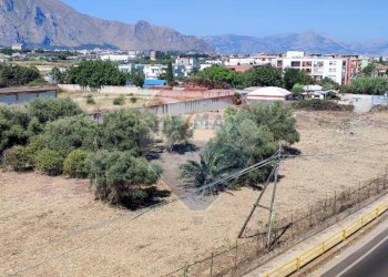 Vista delle montagne - Terreno agricolo CORSO UMBERTO I
13, Villabate - foto 1