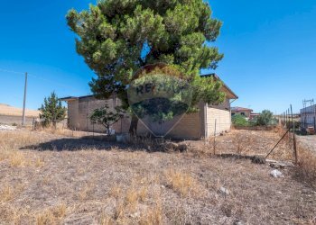 Giardino - Magazzino via Magellano
 
14, Grammichele - foto 5