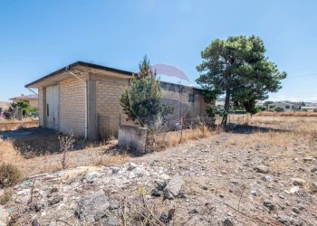 Casa all\'aperto - Magazzino via Magellano
 
14, Grammichele - foto 6