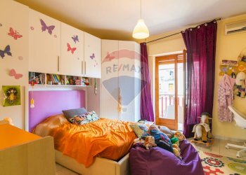 Camera / camera da letto - Trilocale via Leonardo da Vinci
 
56 A, Acireale - foto 12