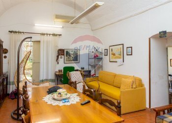 Sala da pranzo - Villa contrada valle giumarra, Niscemi - photo 11