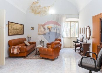 Soggiorno - Villa contrada valle giumarra, Niscemi - photo 15