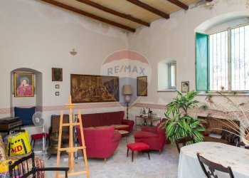 Soggiorno - Villa contrada valle giumarra, Niscemi - photo 17