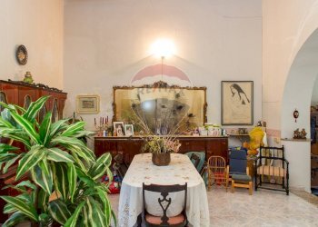 Sala da pranzo - Villa contrada valle giumarra, Niscemi - photo 18