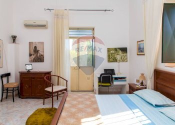 Camera / camera da letto - Villa contrada valle giumarra, Niscemi - photo 26