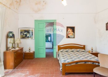 Camera / camera da letto - Villa contrada valle giumarra, Niscemi - photo 40