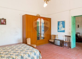 Camera / camera da letto - Villa contrada valle giumarra, Niscemi - photo 42