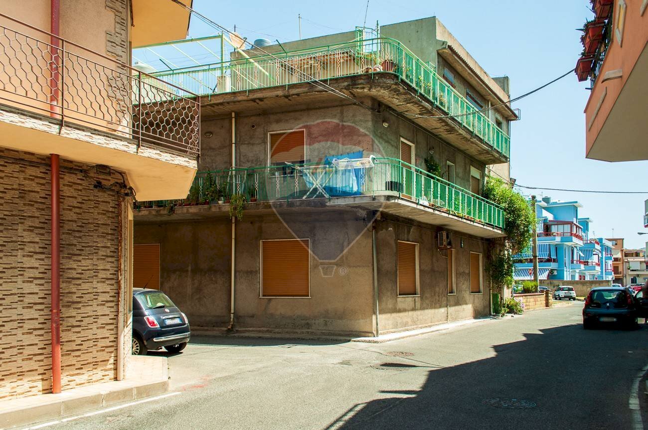 Edificio all\'aperto - Quadrilocale Via Grioli
 
29, Villafranca Tirrena - foto 2