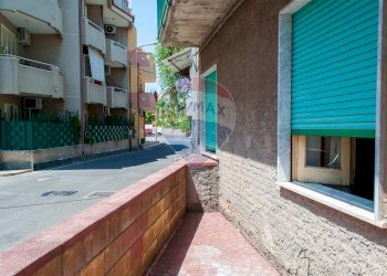 Balcone - Quadrilocale Via Grioli
 
29, Villafranca Tirrena - foto 6