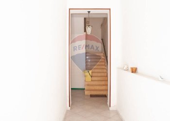 Hall / corridoio - Quadrilocale Via Grioli
 
29, Villafranca Tirrena - foto 8