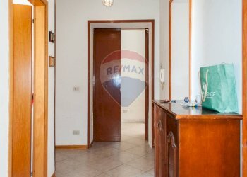 Hall / corridoio - Quadrilocale Via Grioli
 
29, Villafranca Tirrena - foto 13