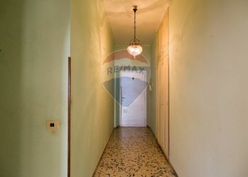 Hall / corridoio - Quadrilocale Via Ninfa
 
7, Anzio - foto 15