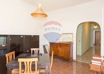 Sala da pranzo - Quadrilocale Via Ninfa
 
7, Anzio - foto 17