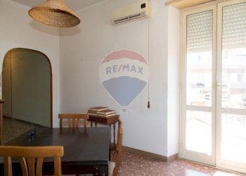 Sala da pranzo - Quadrilocale Via Ninfa
 
7, Anzio - foto 16