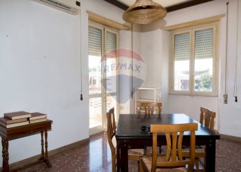 Sala da pranzo - Quadrilocale Via Ninfa
 
7, Anzio - foto 18