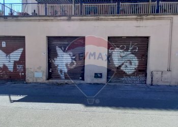 Edificio all\'aperto - Quadrilocale Via Ninfa
 
7, Anzio - foto 45