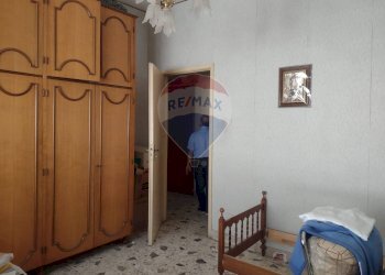 Camera / camera da letto - Quadrilocale Via G.ppe Alongi
 
5, Mirabella Imbaccari - foto 5