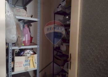 Dispensa di stoccaggio - Quadrilocale Via G.ppe Alongi
 
5, Mirabella Imbaccari - foto 12