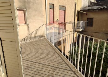 Balcone - Casa indipendente Via Toniolo ang. Via Della Libertà
 
5, Mirabella Imbaccari - foto 2