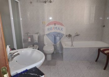 Bagno - Casa indipendente Via Toniolo ang. Via Della Libertà
 
5, Mirabella Imbaccari - foto 15