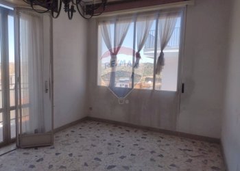 Stanza vuota - Quadrilocale Via G.ppe Alongi
 
5, Mirabella Imbaccari - foto 4