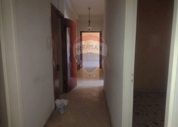 Hall / corridoio - Quadrilocale Via G.ppe Alongi
 
5, Mirabella Imbaccari - foto 15