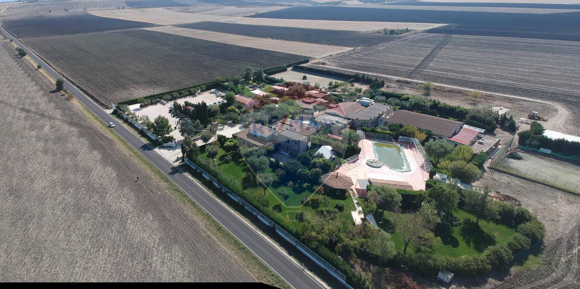 Posizione della mappa - Agriturismo Contrada Carpine
SNC, Bovino - foto 2